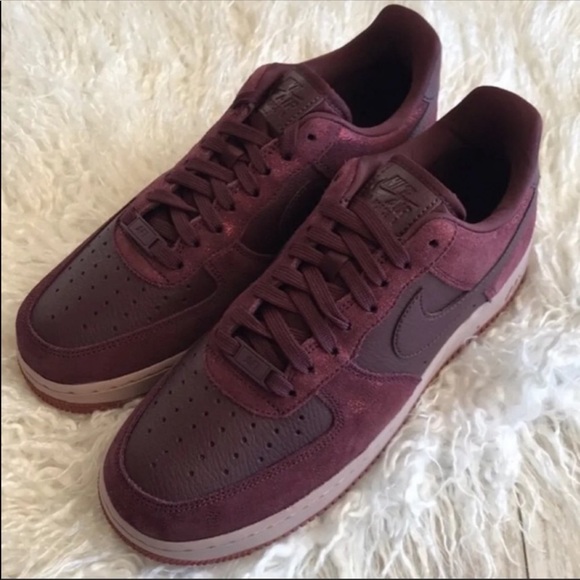 NWT Nike Air Force  1 Premium Burgundy - Picture 6 of 9